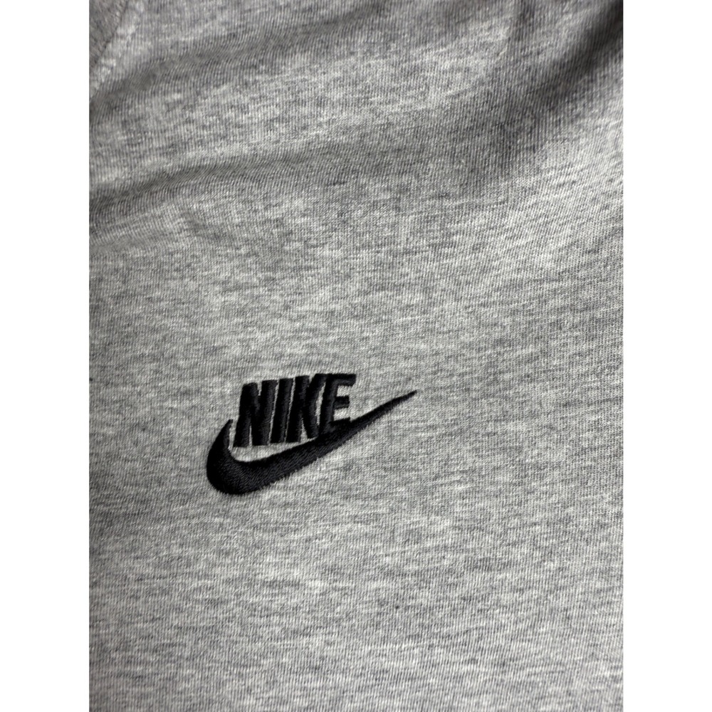 Nike Sportswear Mens Essential Embroidered Logo T-Shirt Gray AR4997-063 Small - Picture 4 of 7